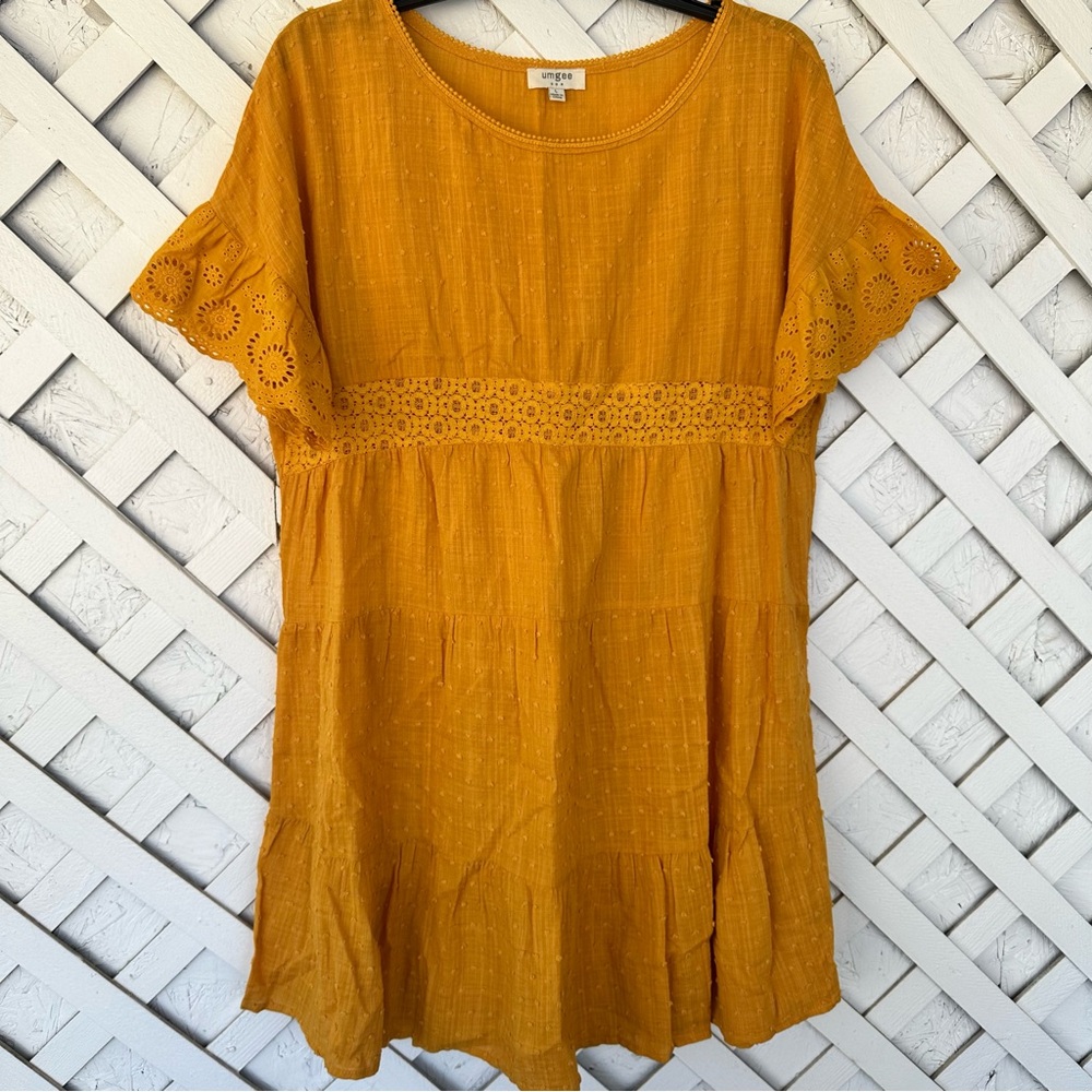 Umgee Mustard Yellow Swiss Dot Tiered Eyelet Dress size Large